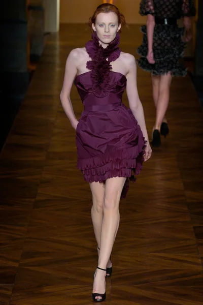 Look 27